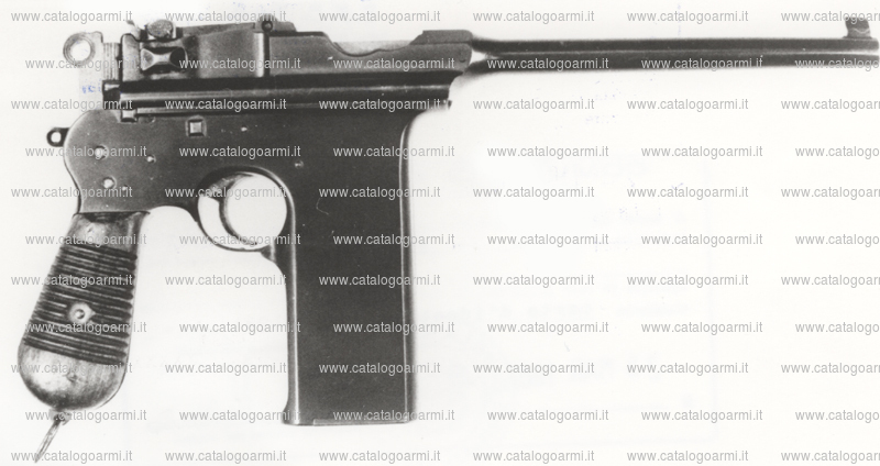 Pistola Astra Arms modello 902 (5253)