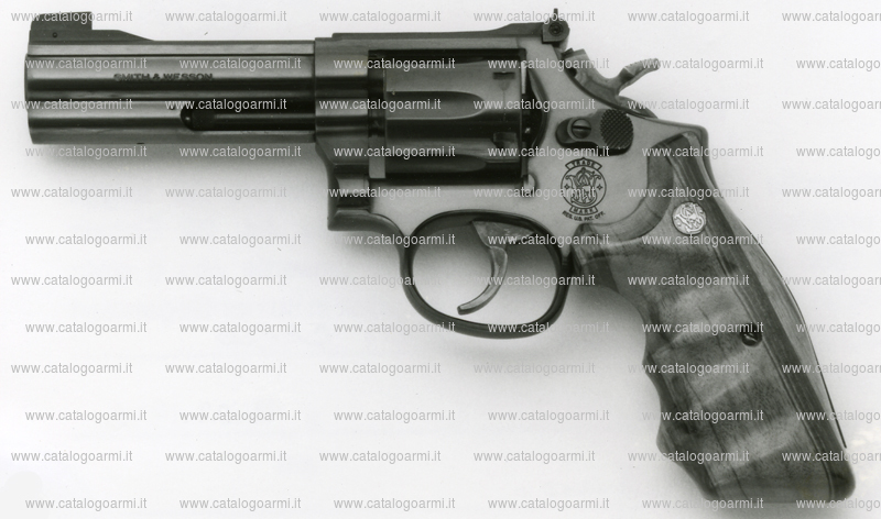 Pistola Smith & Wesson modello 16 (tacca di mira regolabile) (7504)