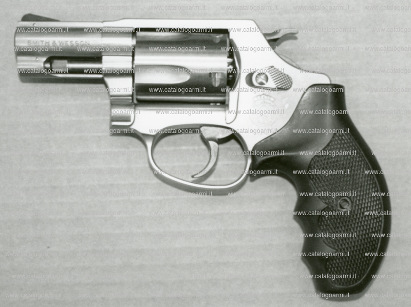 Pistola Smith & Wesson modello 60 (9992)