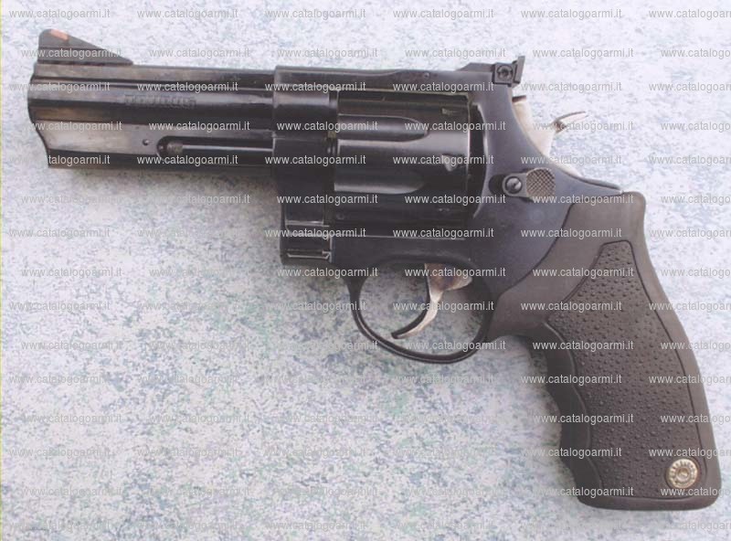 Pistola Taurus modello 608 (11985)