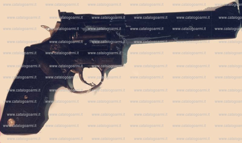 Pistola Taurus modello 608 (12656)