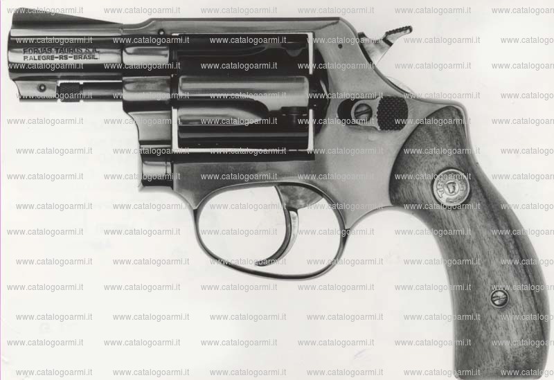 Pistola Taurus modello 85 (con finitura blue) (1967)