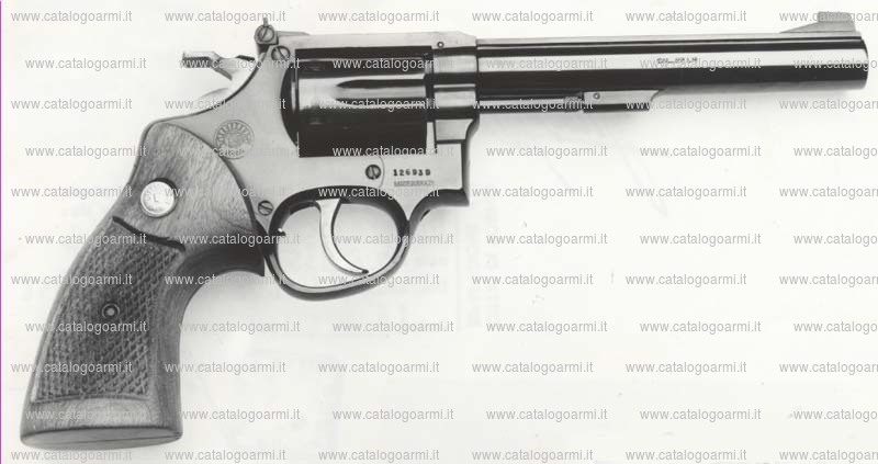 Pistola Taurus modello 96 6 (2392)