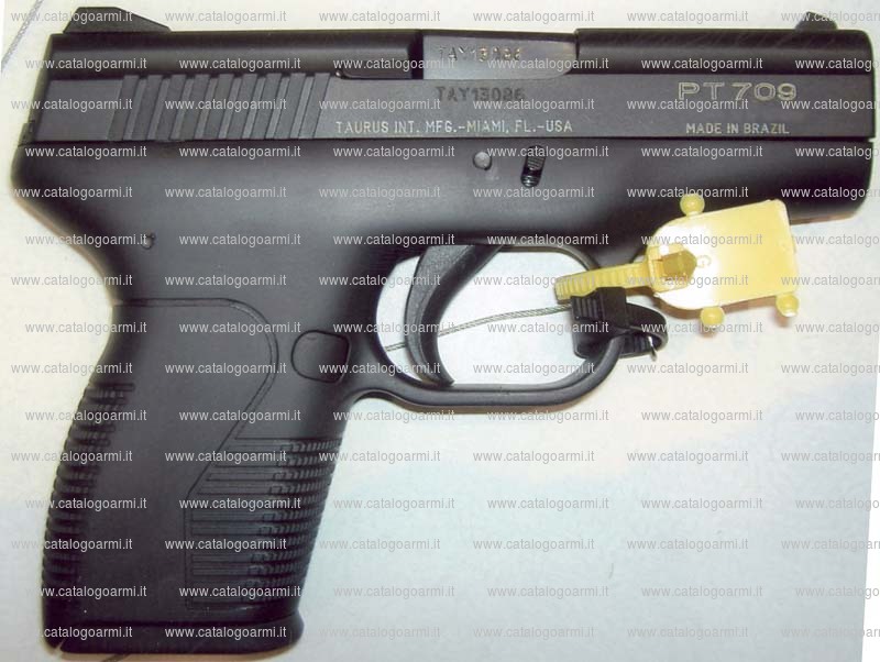 Pistola Taurus modello PT-709 Slim (17461)